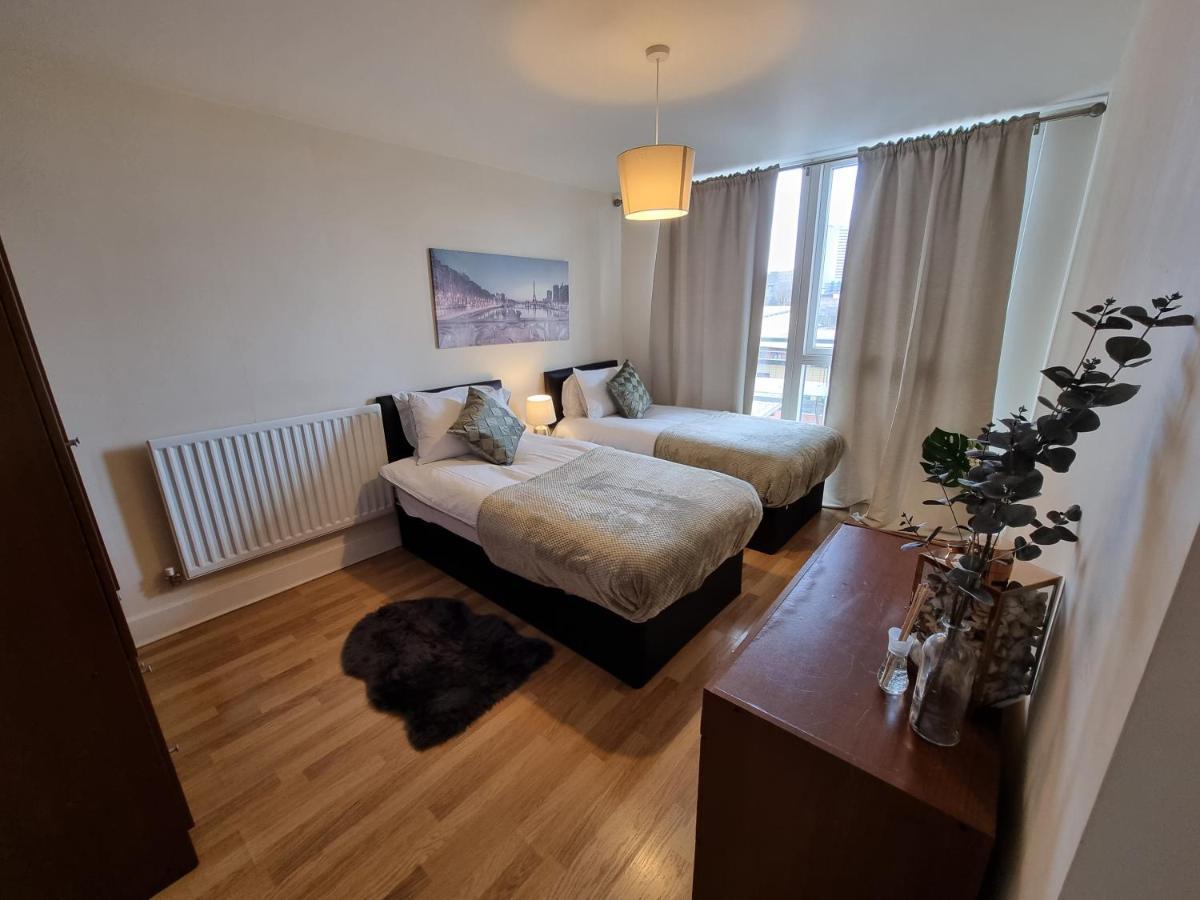 Cosy 2 Bedroom Apartment By One Choice Stays Serviced Accommodation Birmingham - City Centre - Wifi 외부 사진